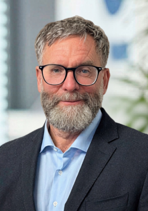 Dr. Joern Ogiermann